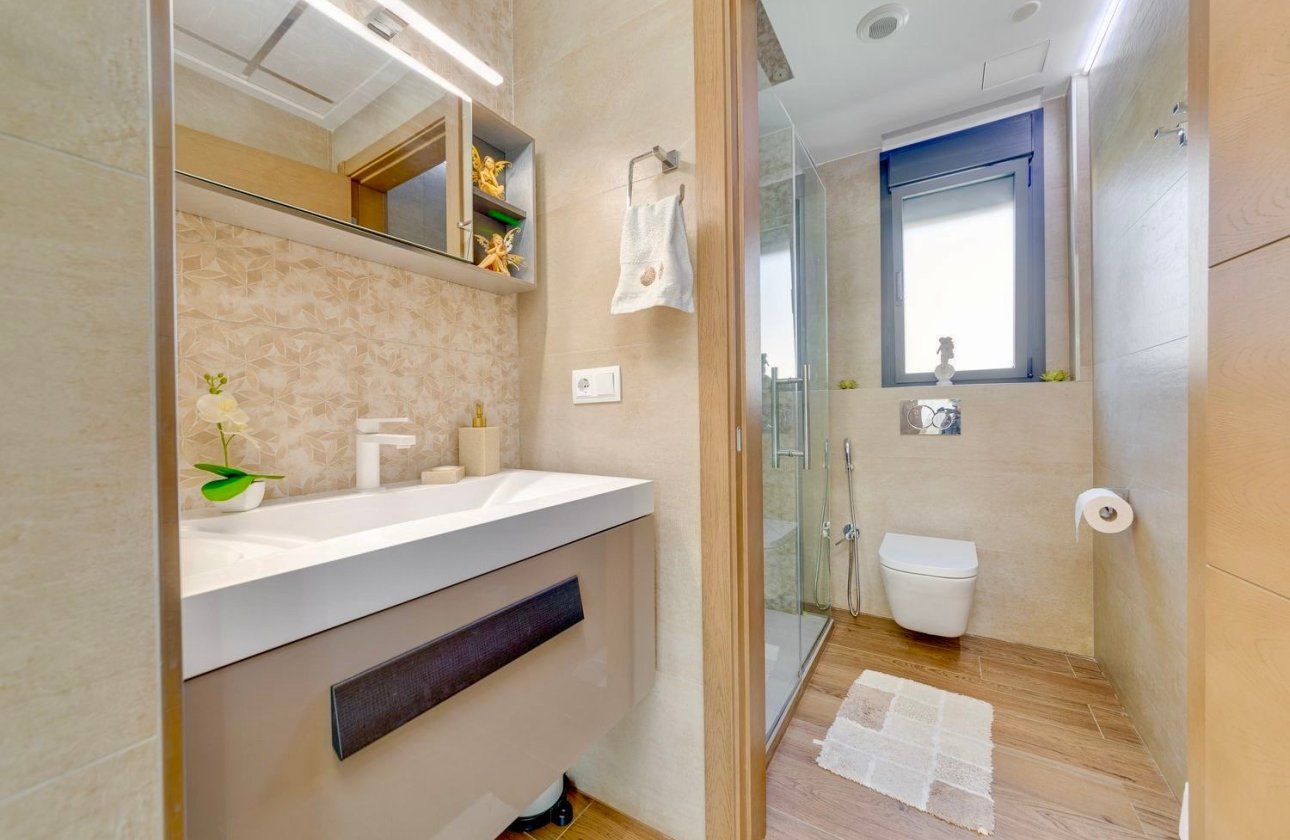 Revente - Villa -
Torrevieja - Costa Blanca