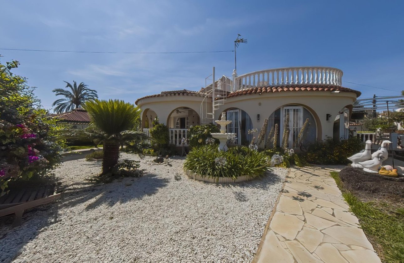 Revente - Villa -
Torrevieja - Costa Blanca