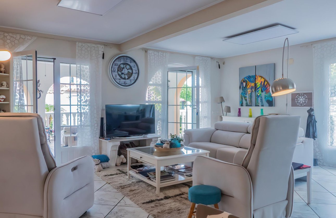 Revente - Villa -
Torrevieja - Costa Blanca