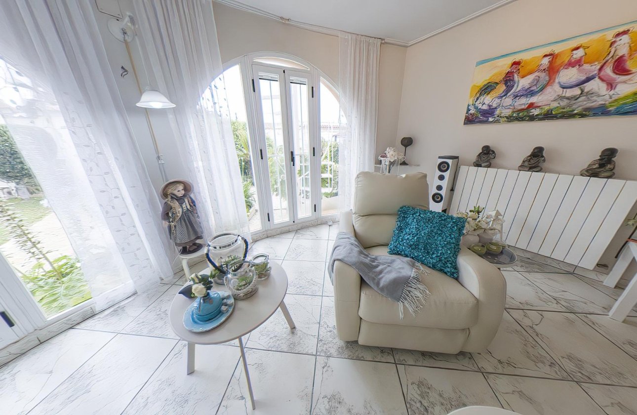 Revente - Villa -
Torrevieja - Costa Blanca