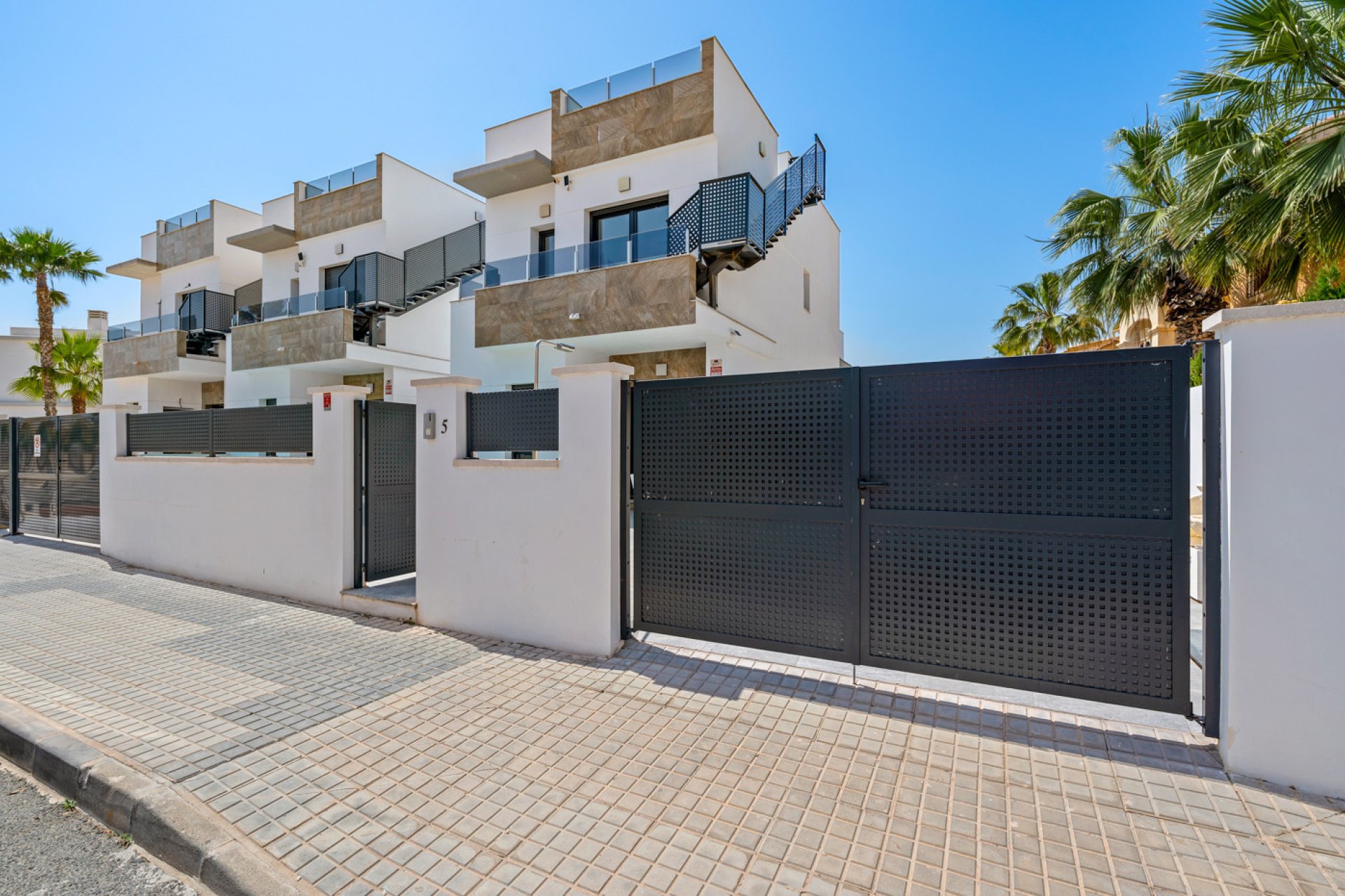 Revente - Villa -
Torrevieja - Costa Blanca