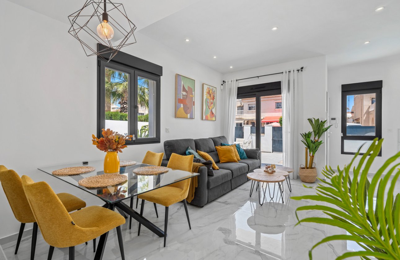 Revente - Villa -
Torrevieja - Costa Blanca