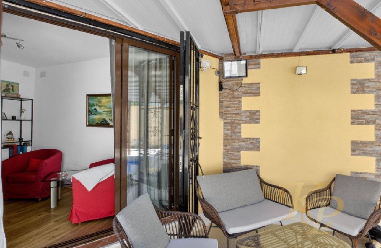 Revente - Villa -
Torrevieja - Costa Blanca
