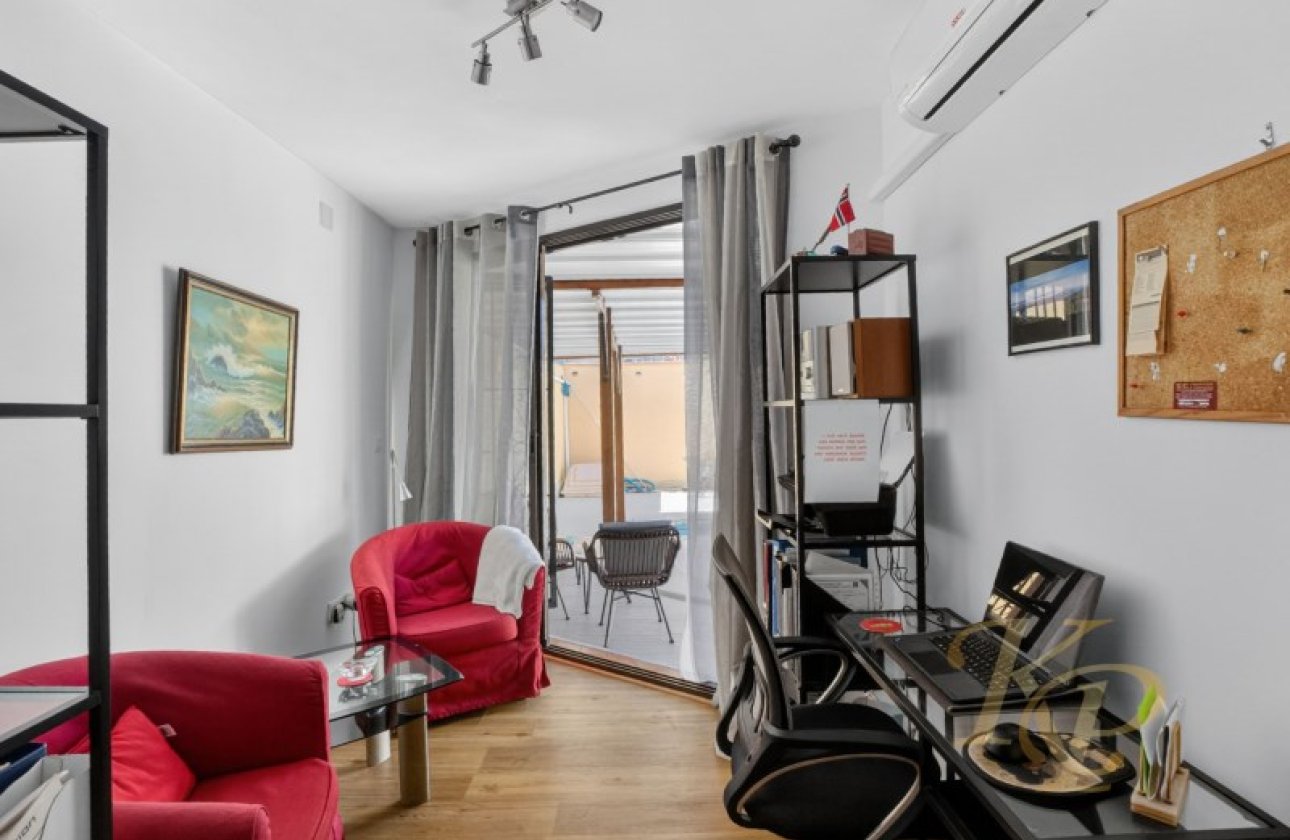 Revente - Villa -
Torrevieja - Costa Blanca