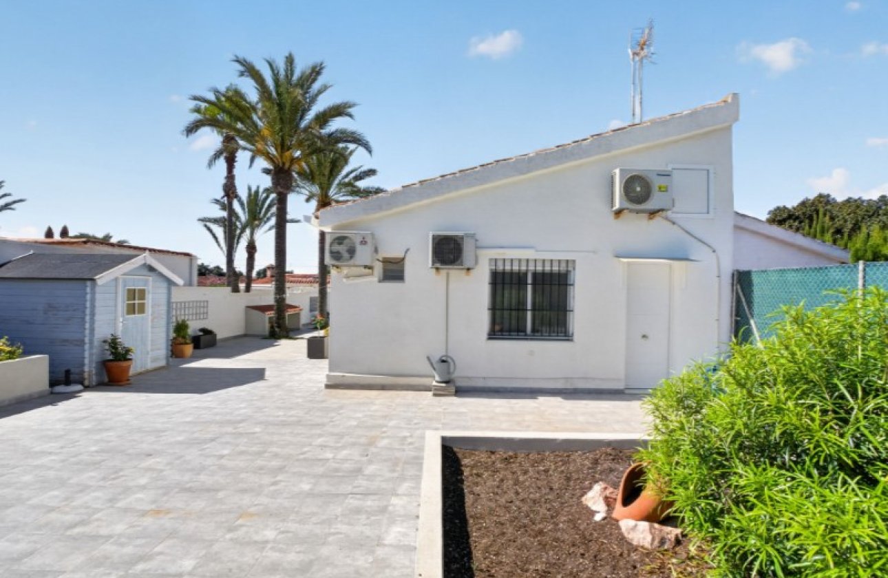 Revente - Villa -
Torrevieja - Costa Blanca