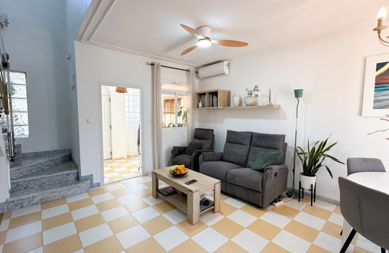 Revente - Villa -
Torrevieja - Costa Blanca