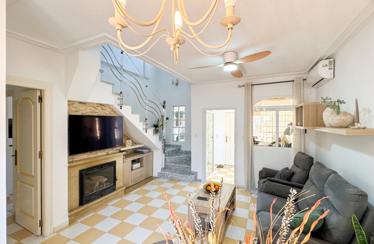 Revente - Villa -
Torrevieja - Costa Blanca