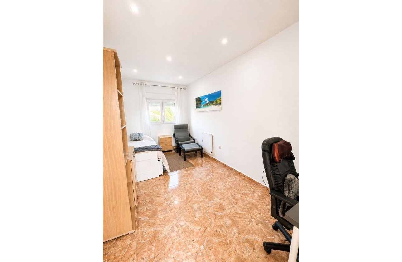 Revente - Villa -
Torrevieja - Costa Blanca