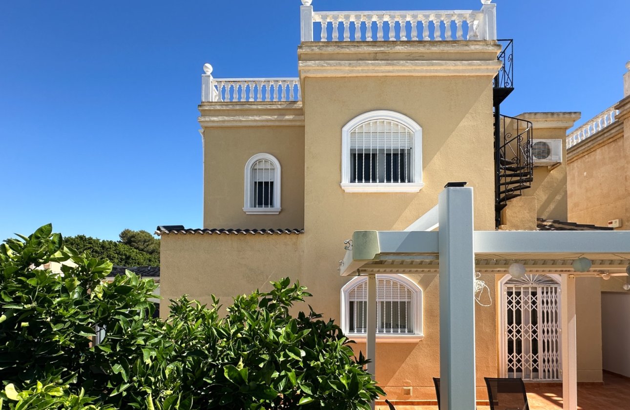 Revente - Villa -
Torrevieja - Costa Blanca