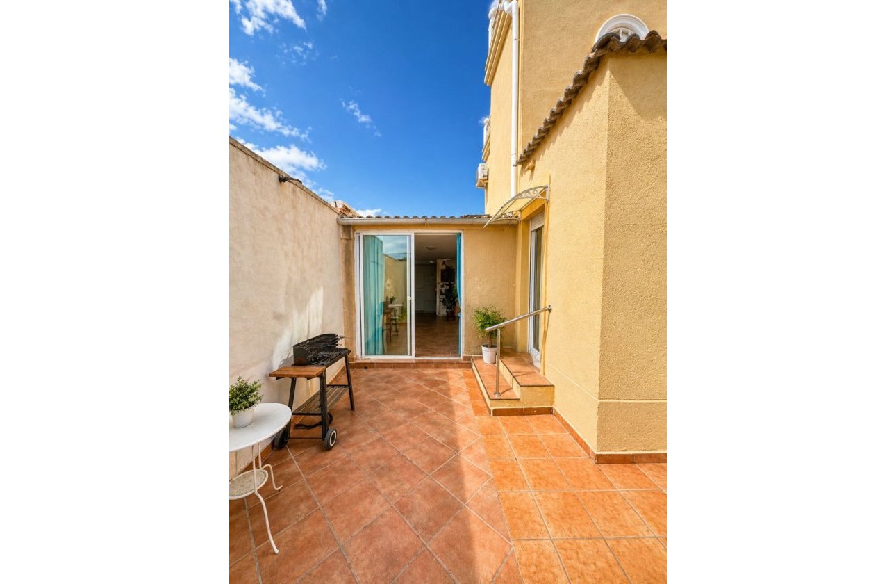 Revente - Villa -
Torrevieja - Costa Blanca