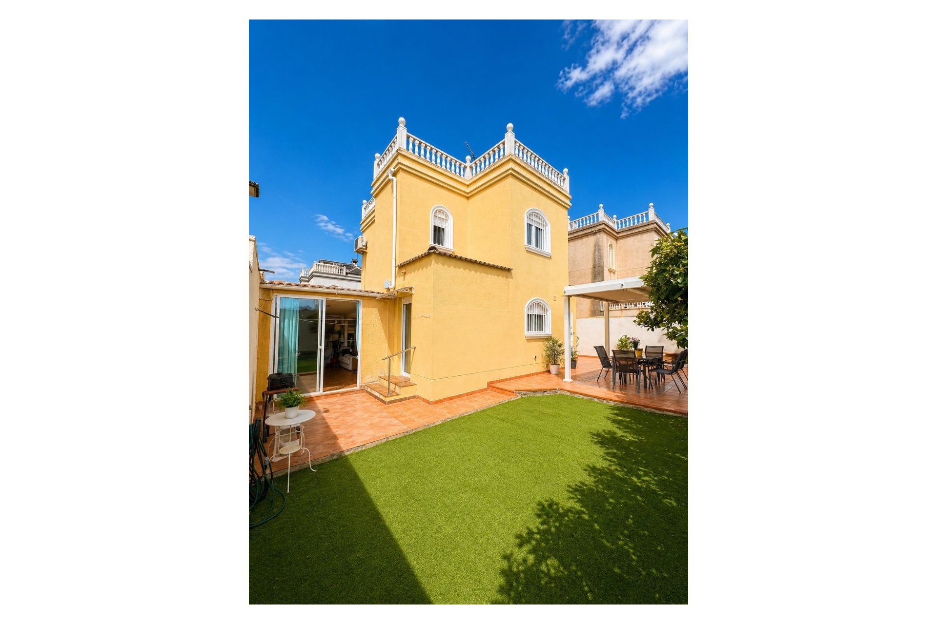 Revente - Villa -
Torrevieja - Costa Blanca