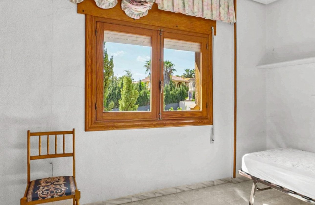 Revente - Villa -
Torrevieja - Costa Blanca