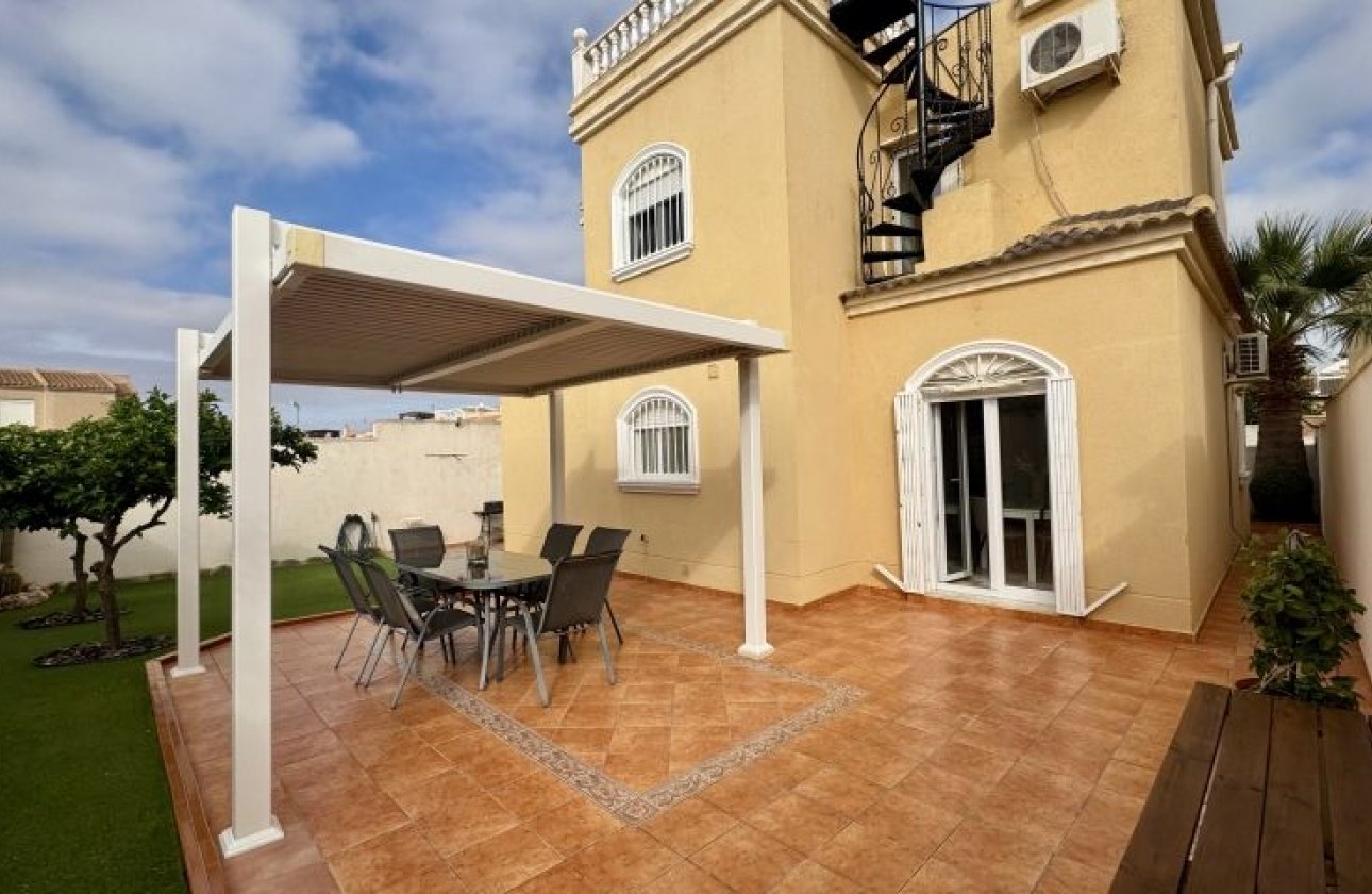 Revente - Villa -
Torrevieja - Costa Blanca