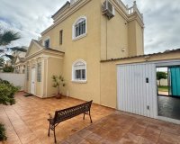 Revente - Villa -
Torrevieja - Costa Blanca