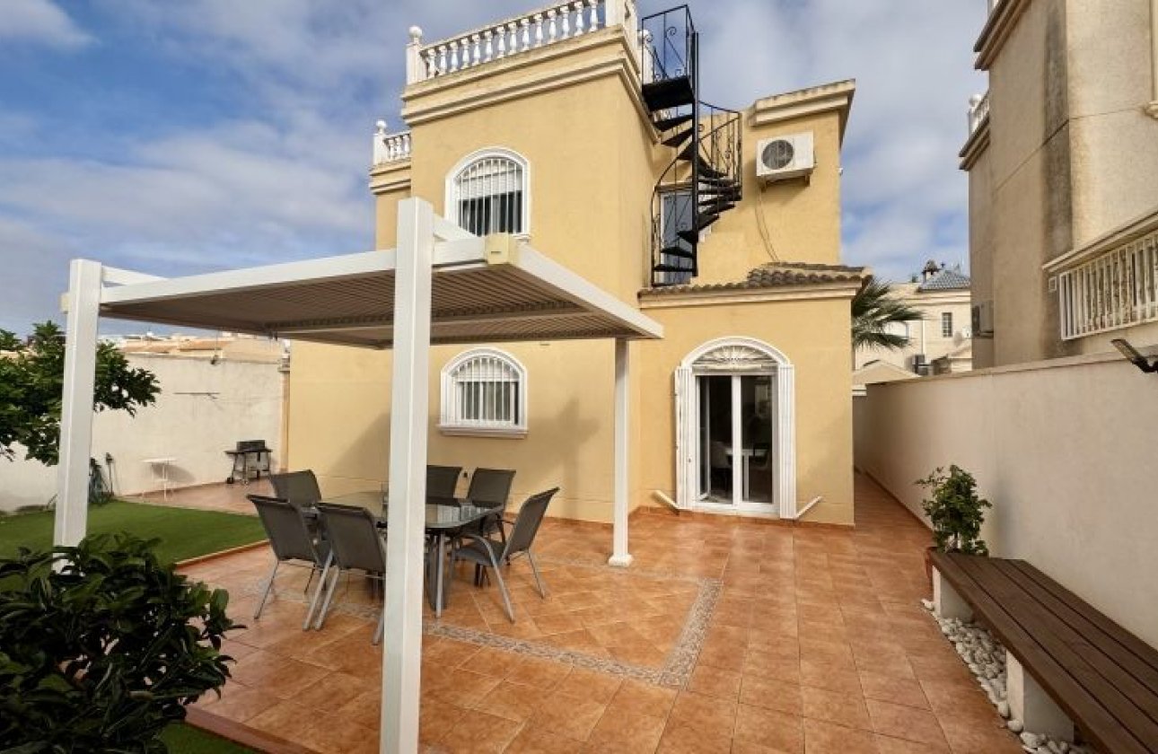 Revente - Villa -
Torrevieja - Costa Blanca