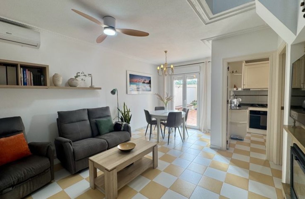 Revente - Villa -
Torrevieja - Costa Blanca