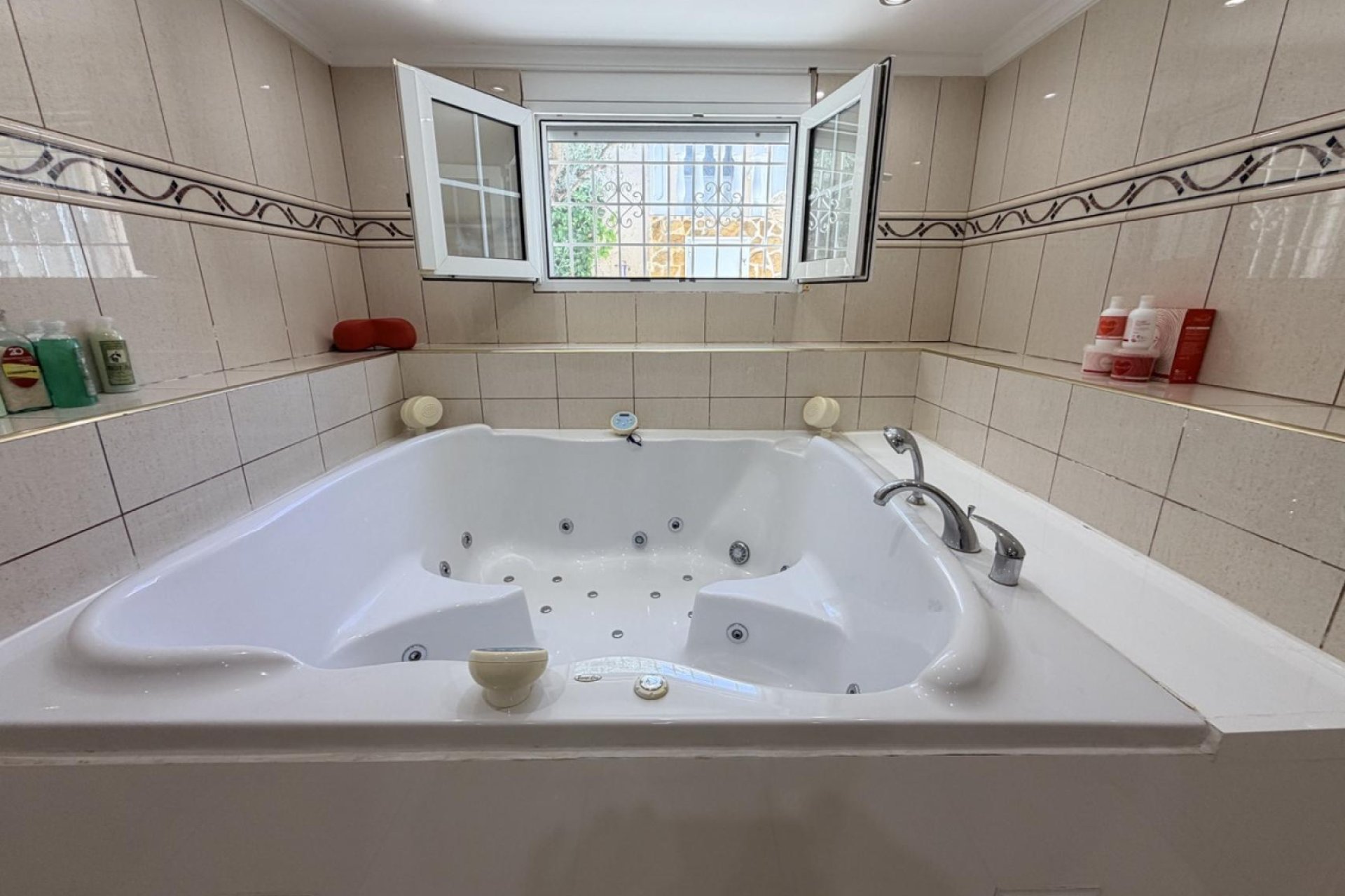 Revente - Villa -
Torrevieja - Costa Blanca