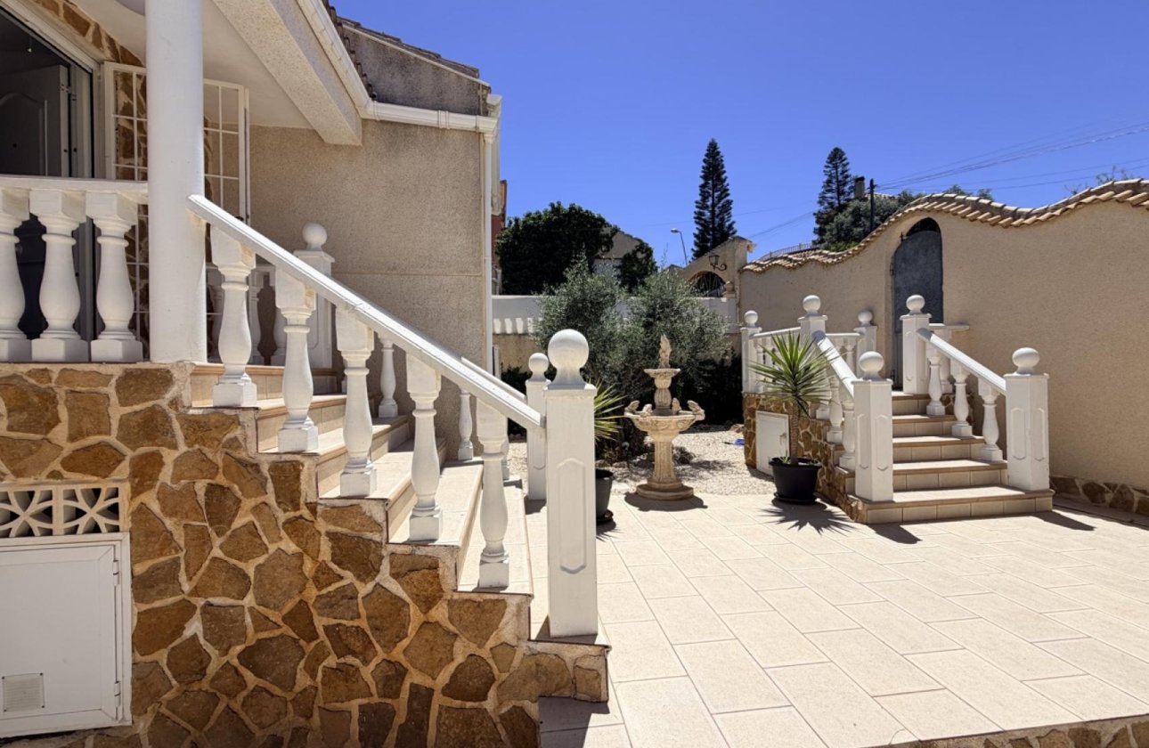 Revente - Villa -
Torrevieja - Costa Blanca