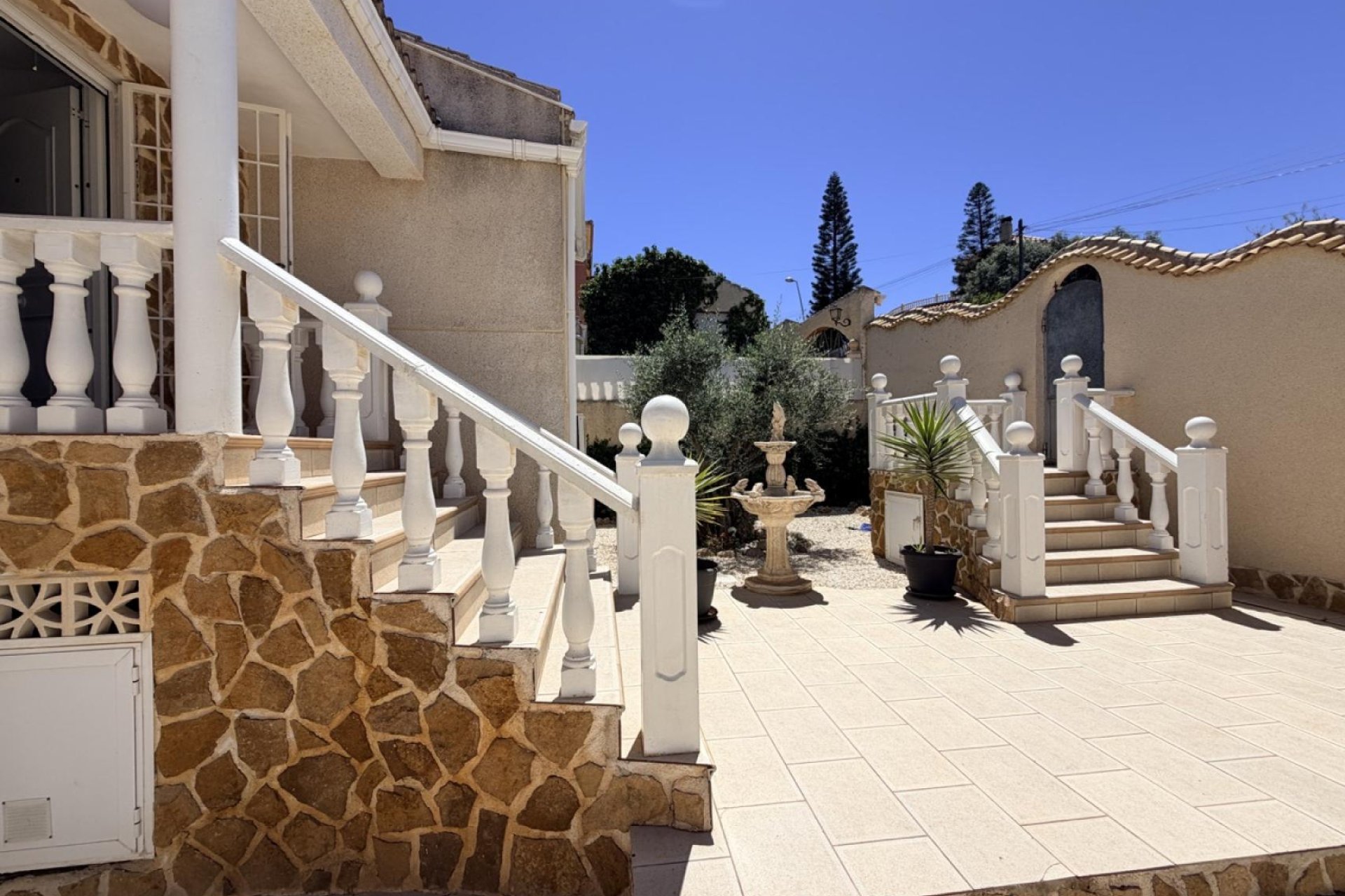 Revente - Villa -
Torrevieja - Costa Blanca