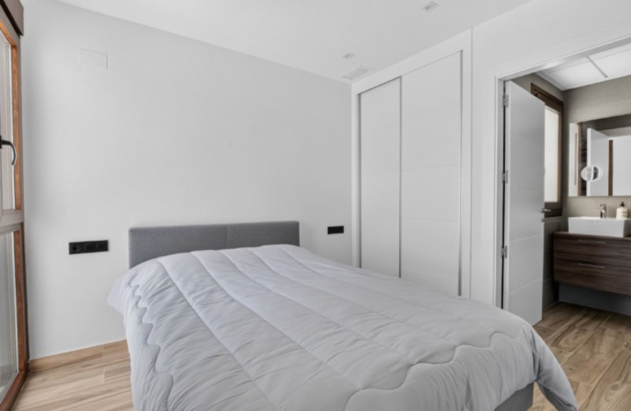 Revente - Villa -
Torrevieja - Costa Blanca