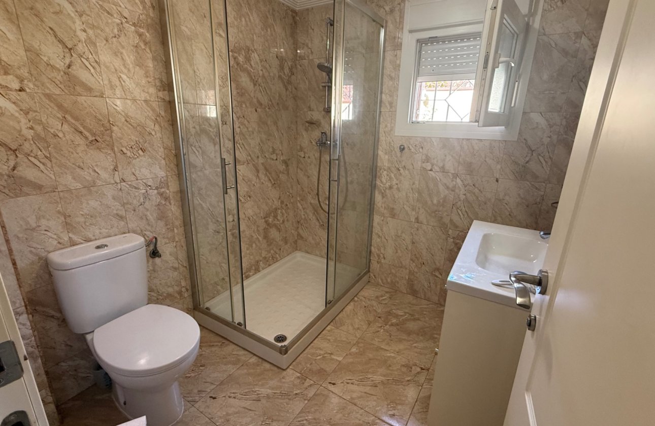 Revente - Villa -
Torrevieja - Costa Blanca