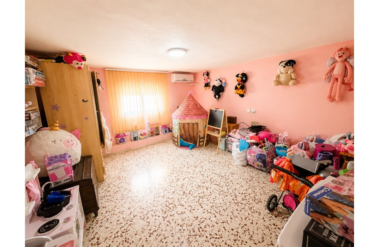 Revente - Villa -
Torrevieja - Costa Blanca