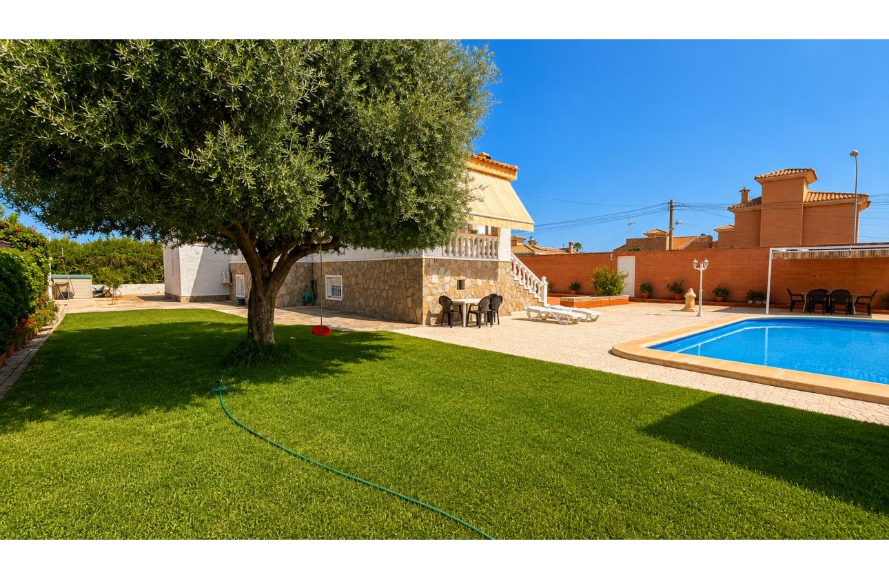 Revente - Villa -
Torrevieja - Costa Blanca