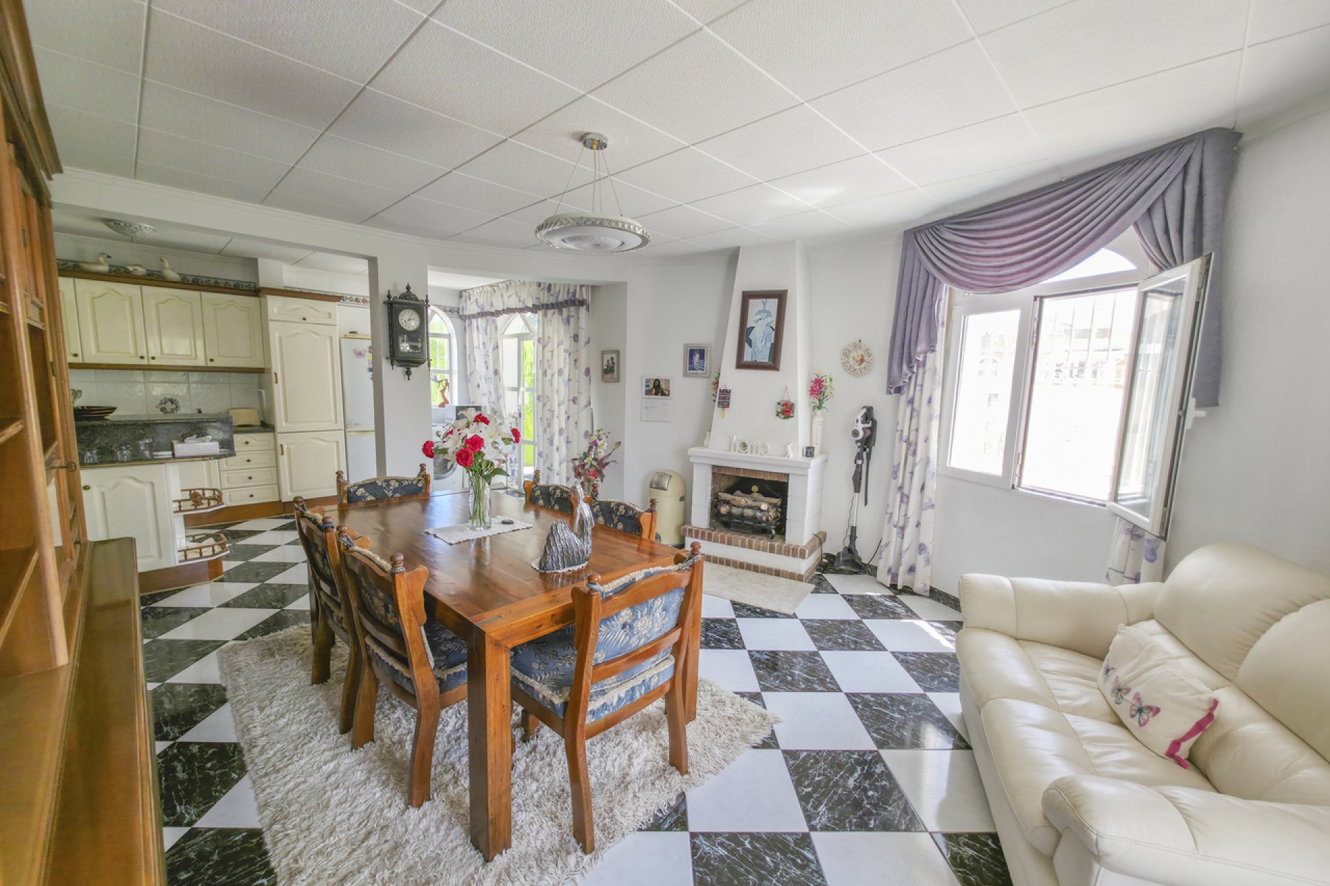 Revente - Villa -
Torrevieja - Costa Blanca