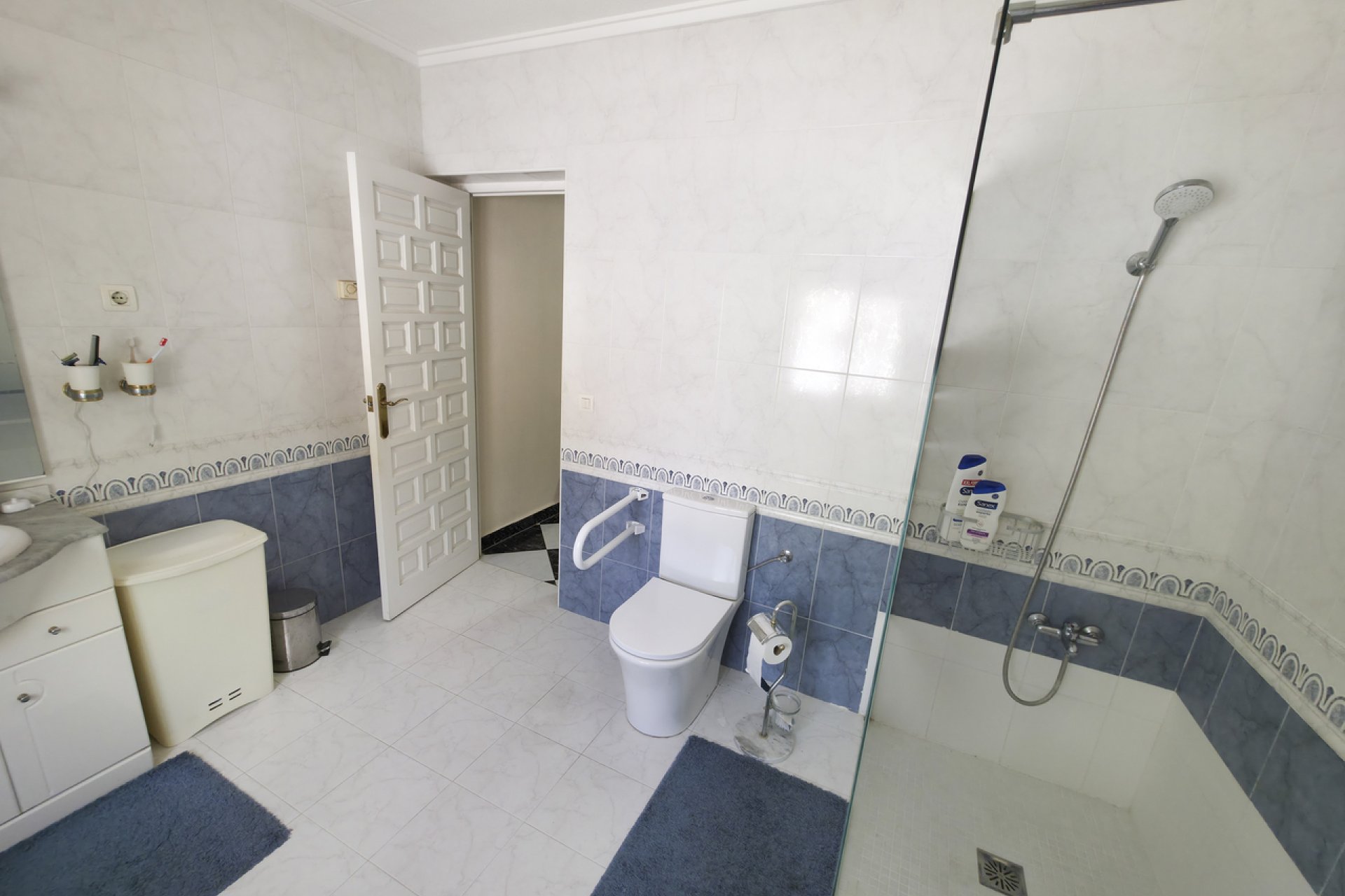 Revente - Villa -
Torrevieja - Costa Blanca
