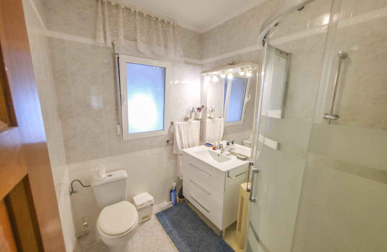 Revente - Villa -
Torrevieja - Costa Blanca