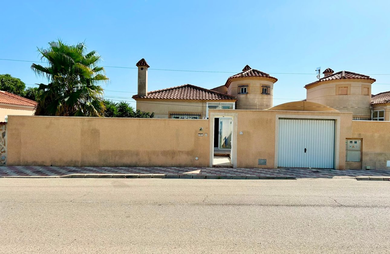 Revente - Villa -
Torrevieja - Costa Blanca