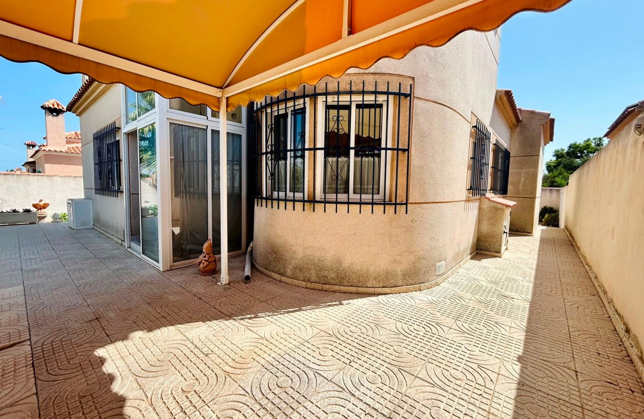 Revente - Villa -
Torrevieja - Costa Blanca