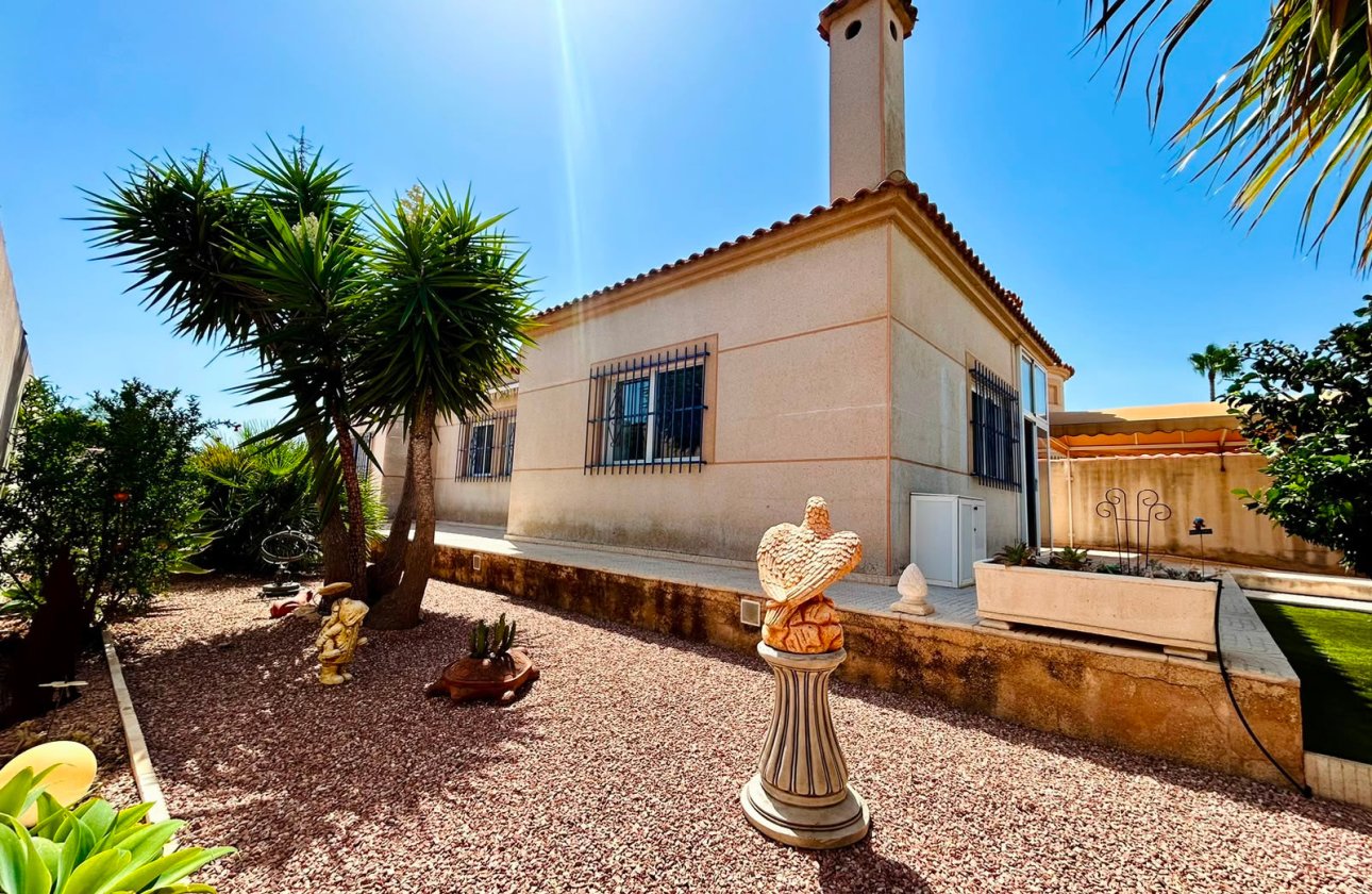 Revente - Villa -
Torrevieja - Costa Blanca