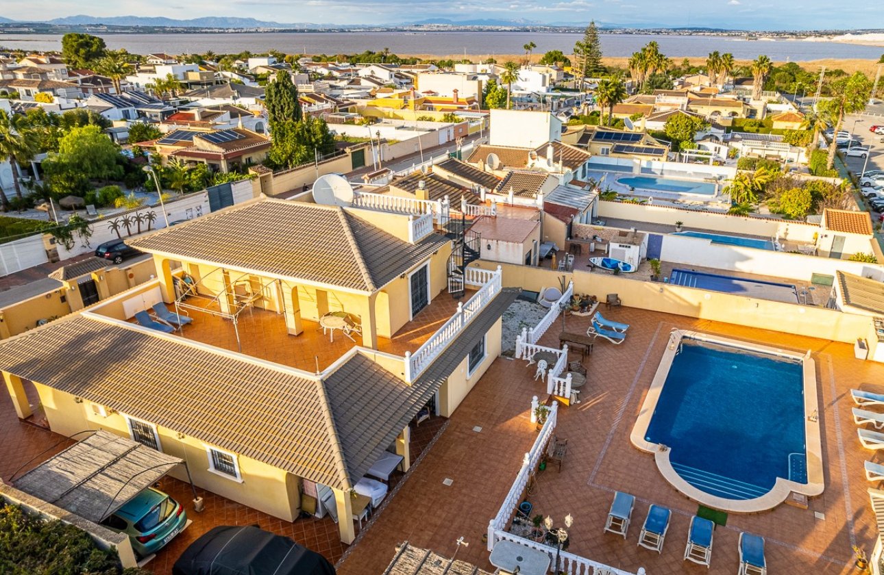 Revente - Villa -
Torrevieja - Costa Blanca