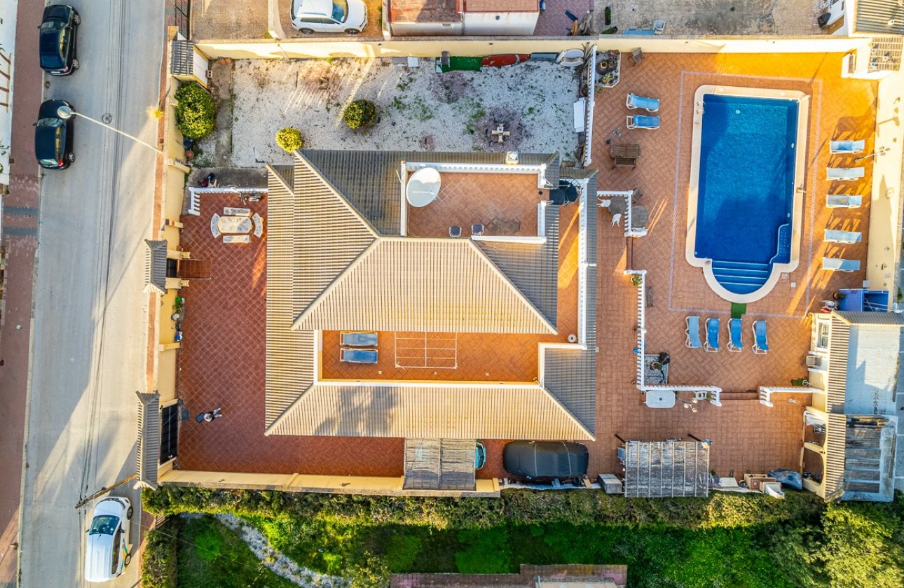 Revente - Villa -
Torrevieja - Costa Blanca
