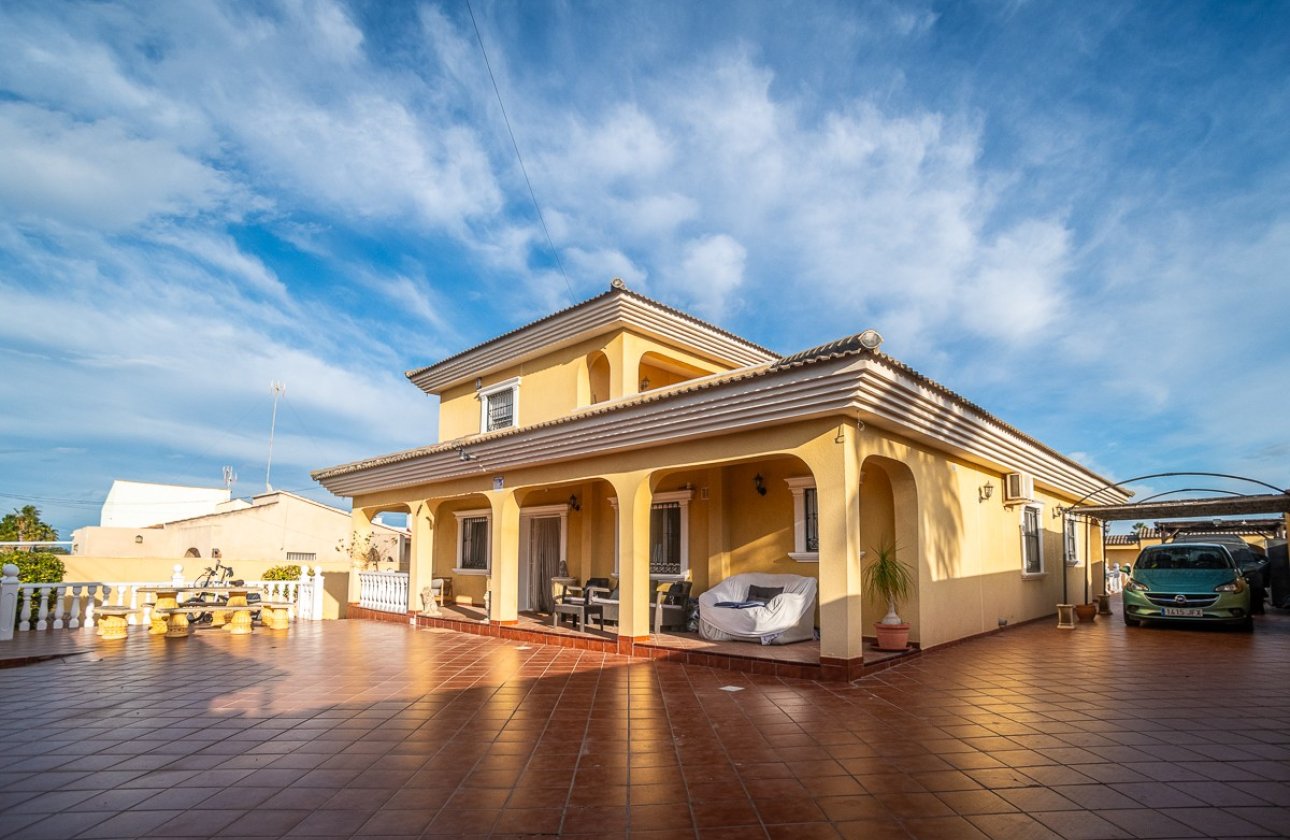 Revente - Villa -
Torrevieja - Costa Blanca