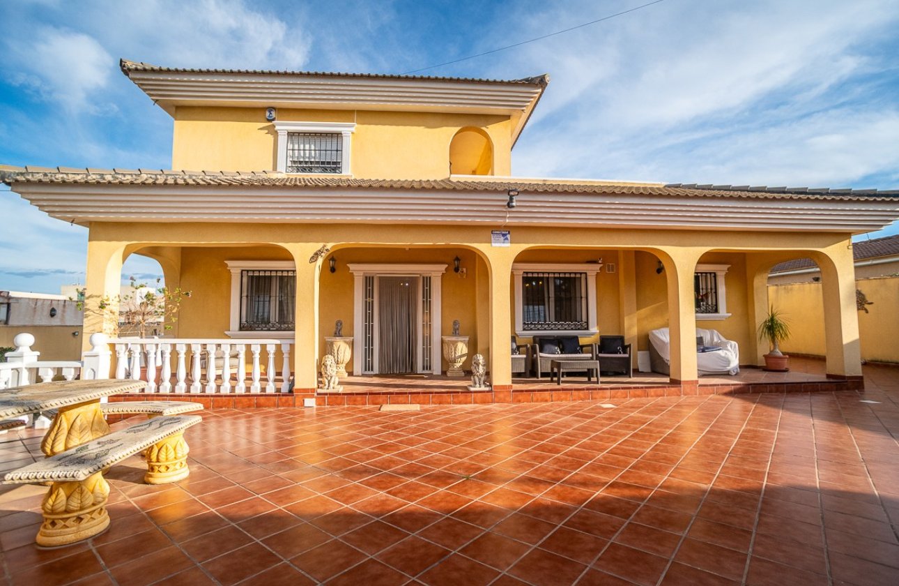 Revente - Villa -
Torrevieja - Costa Blanca
