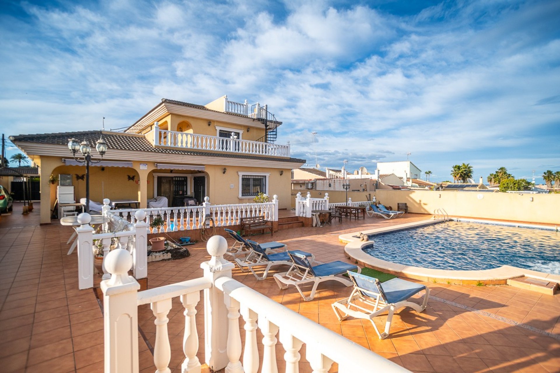 Revente - Villa -
Torrevieja - Costa Blanca
