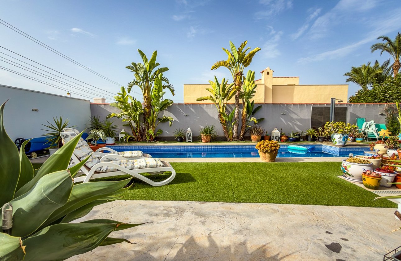 Revente - Villa -
Torrevieja - Costa Blanca