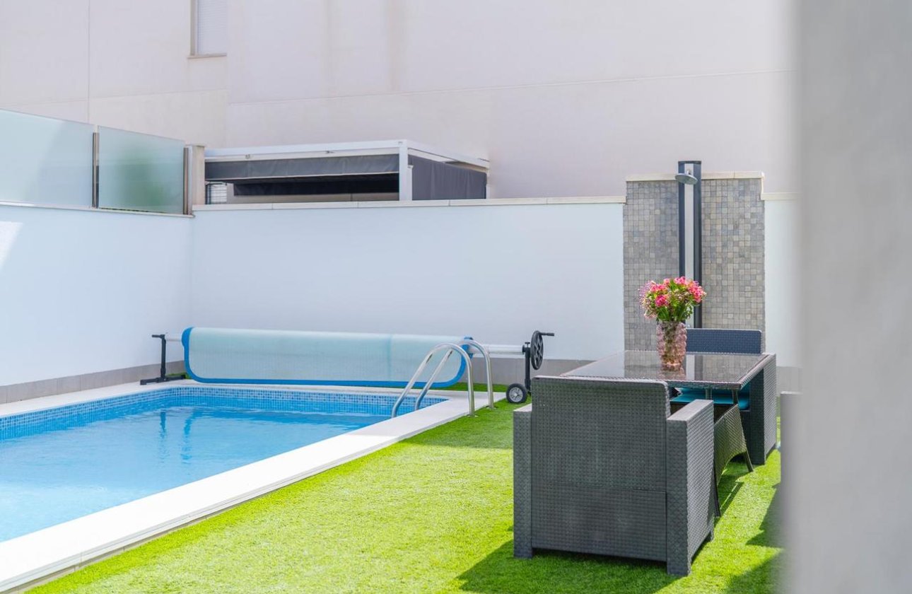 Revente - Villa -
Torrevieja - Costa Blanca