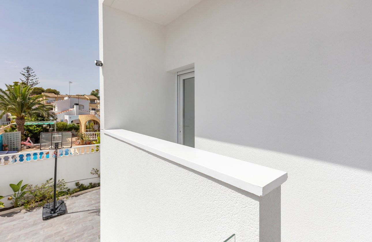 Revente - Villa -
Torrevieja - Costa Blanca