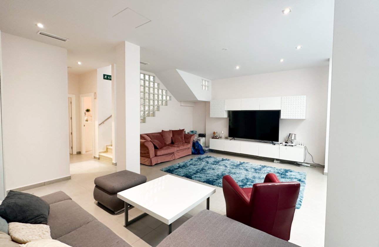 Revente - Villa -
Torrevieja - Costa Blanca