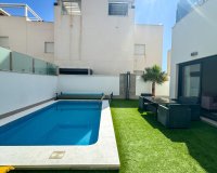 Revente - Villa -
Torrevieja - Costa Blanca