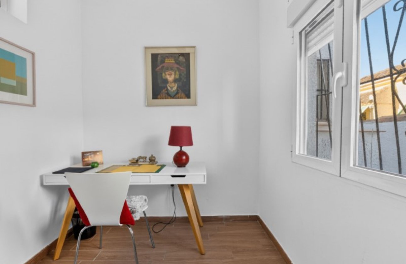 Revente - Villa -
Torrevieja - Costa Blanca