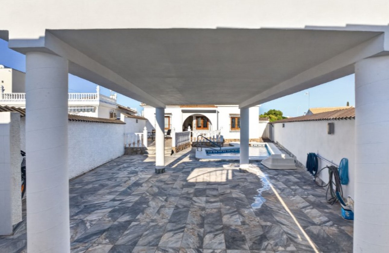 Revente - Villa -
Torrevieja - Costa Blanca