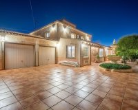 Revente - Villa -
Torrevieja - El Chaparral