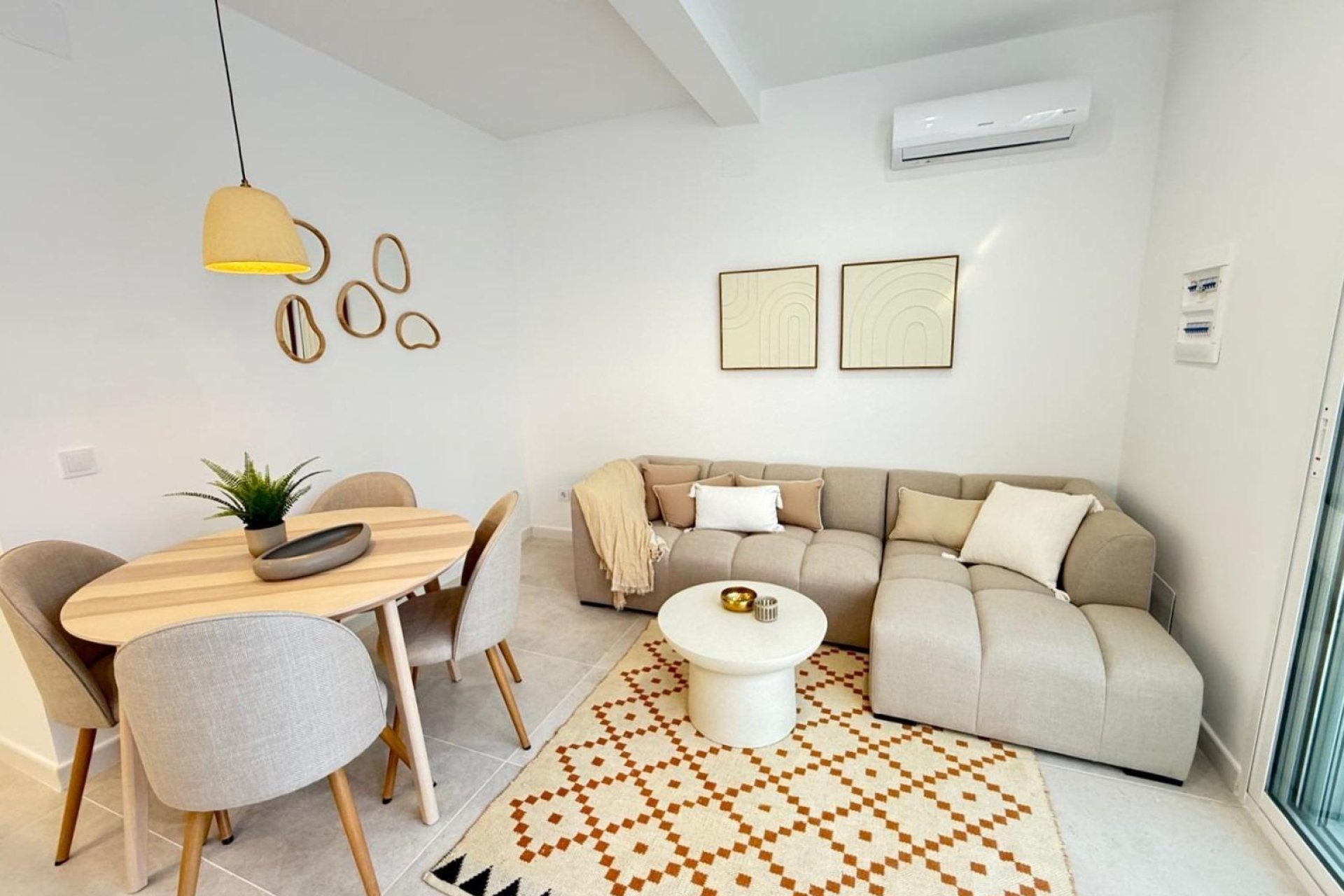 Revente - Villa -
Torrevieja - El Chaparral