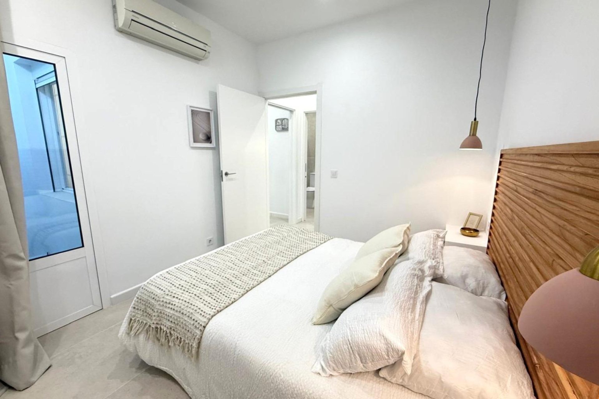 Revente - Villa -
Torrevieja - El Chaparral