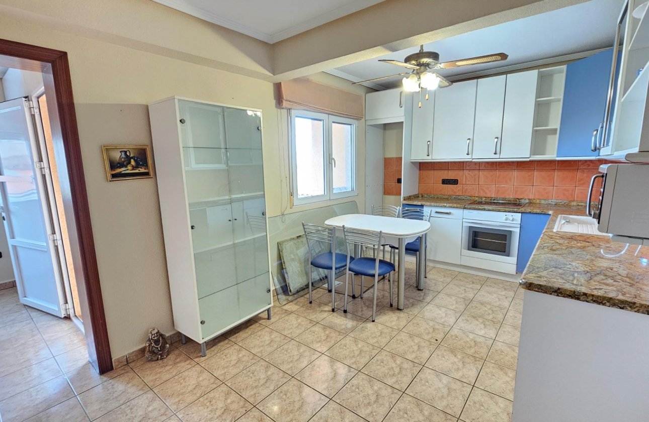 Revente - Villa -
Torrevieja - El Chaparral