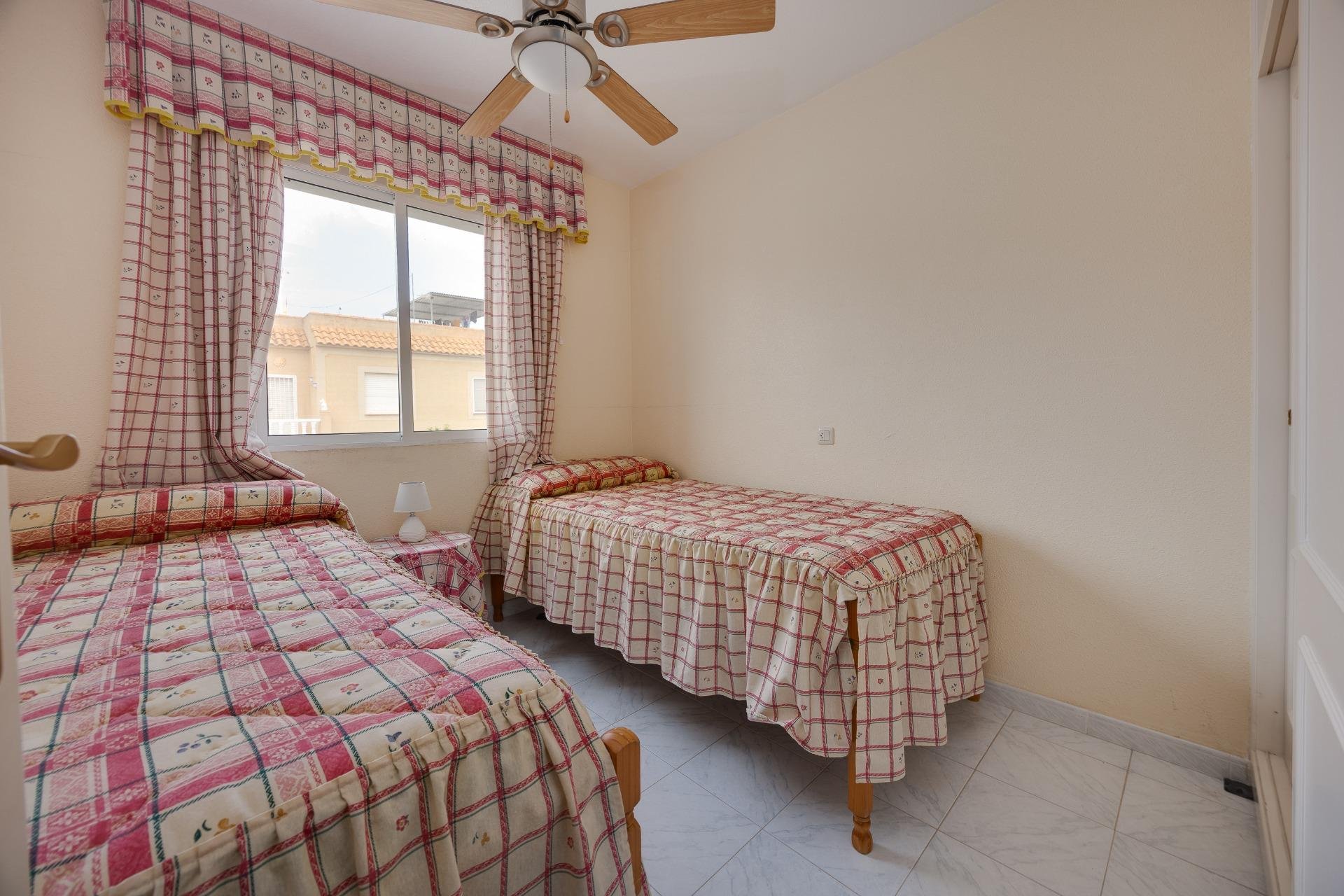 Revente - Villa -
Torrevieja - El Limonar